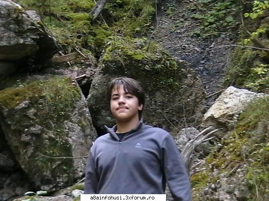 la munte .... p la bicaz p undeva :-?? baieti
